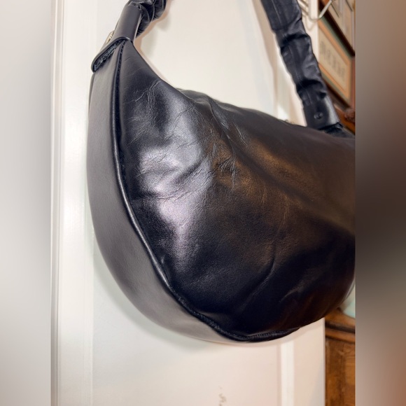 Amerai Made in Italy Black Leather Large Hobo Shoulder Bag - Picture 7 of 14